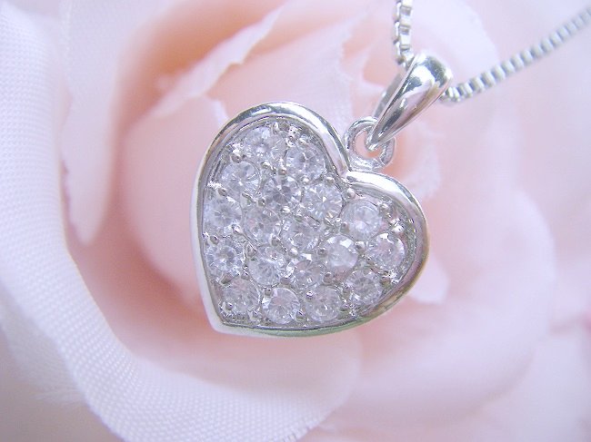 CZ�@�L���[�r�b�N�W���R�j�A�@�y���_���g�@�n�[�g�@�p���F