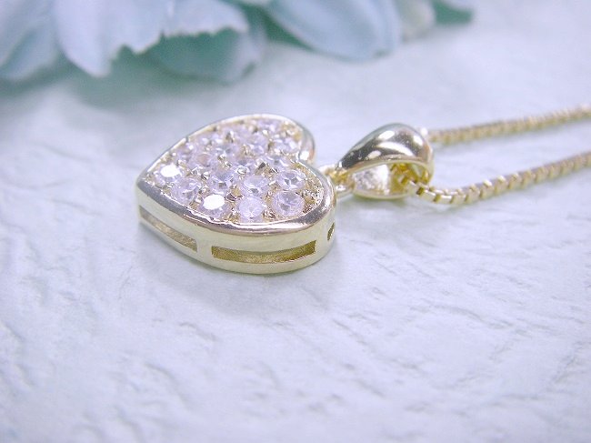 CZ�@�L���[�r�b�N�W���R�j�A�@�y���_���g�@�n�[�g�@�p���F