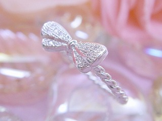 ���{�����`�[�t�@�����O�@�L���[�r�b�N�W���R�j�A�E�A�N�Z�T���[