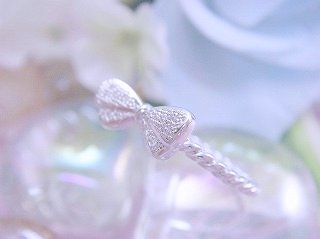 ���{�����`�[�t�@�����O�@�L���[�r�b�N�W���R�j�A�E�A�N�Z�T���[