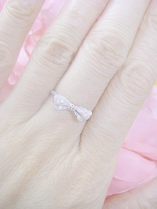 ���{�����`�[�t�@�����O�@�L���[�r�b�N�W���R�j�A�E�A�N�Z�T���[