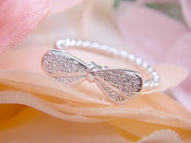 ���{�����`�[�t�@�����O�@�L���[�r�b�N�W���R�j�A�E�A�N�Z�T���[