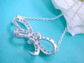 �L���[�r�b�N�W���R�j�A�̃y���_���g�@���{�����`�[�t