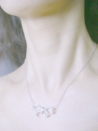 �L���[�r�b�N�W���R�j�A�̃y���_���g�@���{�����`�[�t