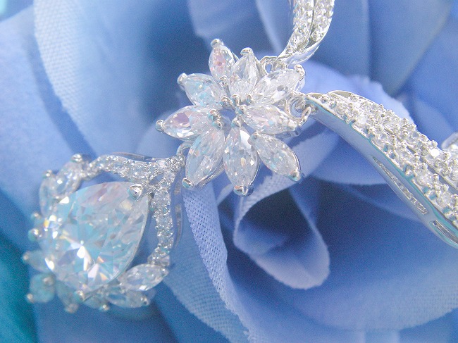 �l�b�N���X