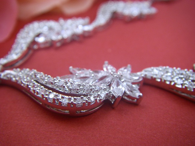 �l�b�N���X