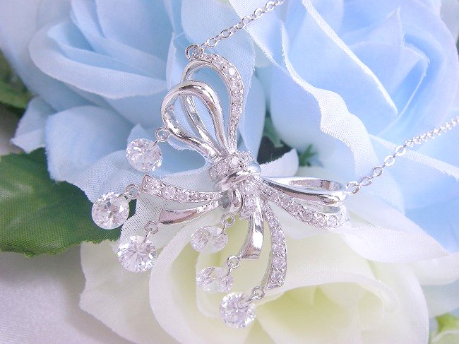 �L���[�r�b�N�W���R�j�A�̃y���_���g�@���{�����`�[�t