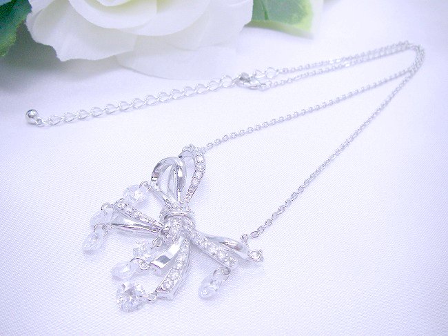 �L���[�r�b�N�W���R�j�A�̃y���_���g�@���{�����`�[�t