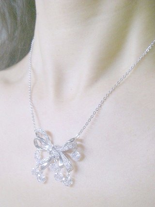 ���{�����`�[�t�@�L���[�r�b�N�W���R�j�A�̃y���_���g