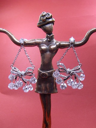 CZ�A�N�Z�T���[�@�L���[�r�b�N�W���R�j�A�@�s�A�X�@���{�����`�[�t