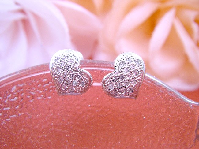 �}�C�N���p���F�@CZ�A�N�Z�T���[�@�L���[�r�b�N�W���R�j�A�@�s�A�X�@�n�[�g���`�[�t