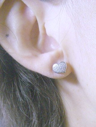 �}�C�N���p���F�@CZ�A�N�Z�T���[�@�L���[�r�b�N�W���R�j�A�@�s�A�X�@�n�[�g���`�[�t