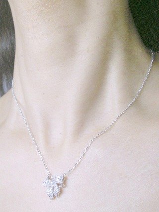 �L���[�r�b�N�W���R�j�A�̃y���_���g�@���{�����`�[�t