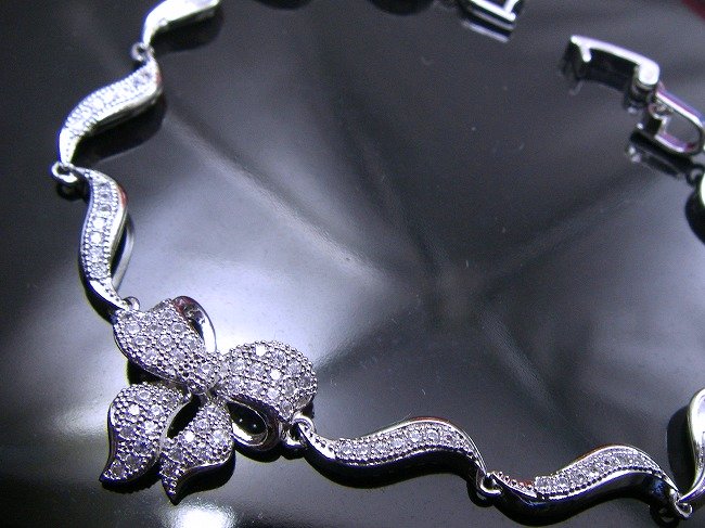 CZ�A�N�Z�T���[�@���{�����`�[�t�@�u���X���b�g