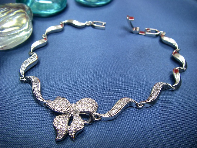 CZ�A�N�Z�T���[�@���{�����`�[�t�@�u���X���b�g