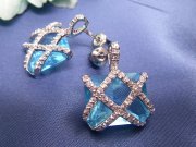 CZ�@�L���[�r�b�N�W���R�j�A�@�s�A�X