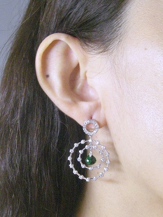 �L���[�r�b�N�W���R�j�A�E�A�N�Z�T���[�@�s�A�X