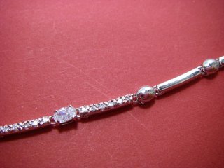 ���{�����`�[�t�@�L���[�r�b�N�W���R�j�A�E�l�b�N���X