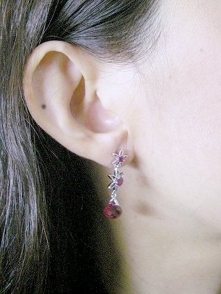 �L���[�r�b�N�W���R�j�A�E�A�N�Z�T���[�@�s�A�X