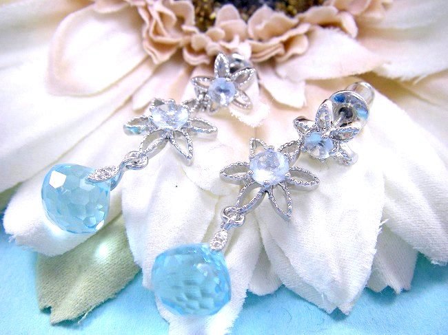 �L���[�r�b�N�W���R�j�A�E�A�N�Z�T���[�@�s�A�X