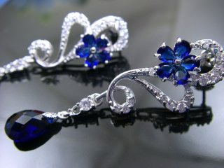 �C�������O�@�s�A�X