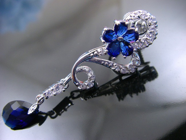 czアクセサリー サファイアのピアス