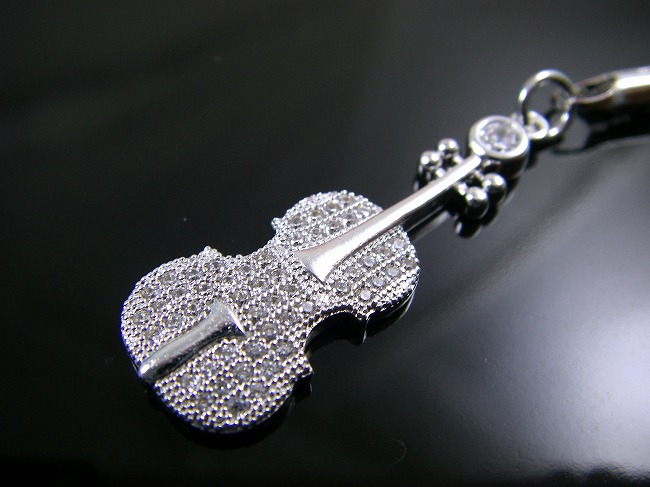 �L���[�r�b�N�W���R�j�A�̌g�уX�g���b�v�@����