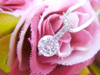 �L���[�r�b�N�W���R�j�A�E�A�N�Z�T���[�@�y���_���g