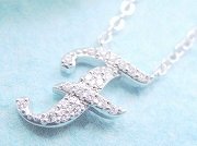 CZ�@�L���[�r�b�N�W���R�j�A�̃y���_���g�@�C�j�V�����@�y���_���g