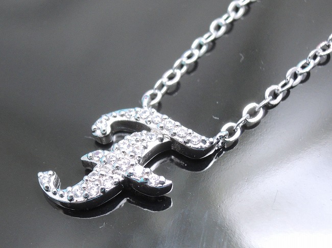 �C�j�V�����@�y���_���g