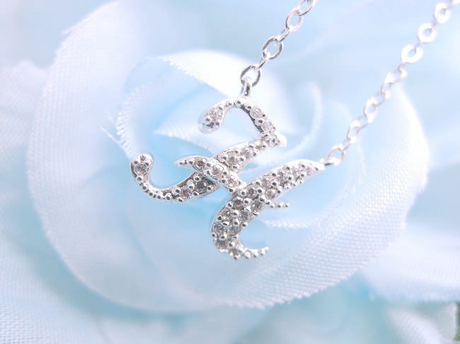 �C�j�V�����@�y���_���g