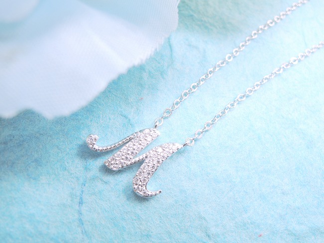 �C�j�V�����@�y���_���g