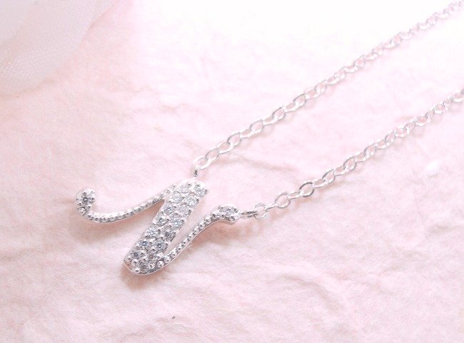 �C�j�V�����@�y���_���g