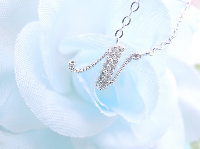 �C�j�V�����@�y���_���g