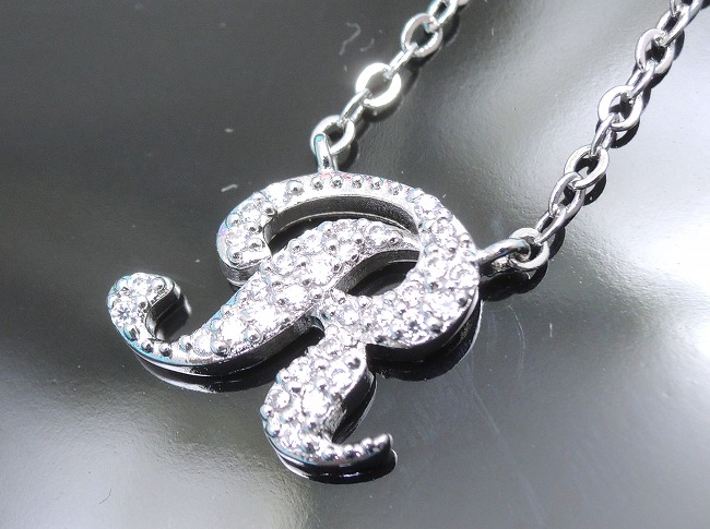 �C�j�V�����@�y���_���g