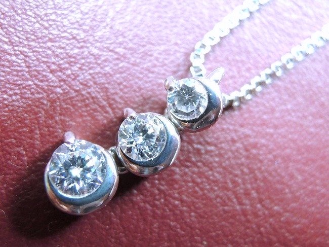 CZ�A�N�Z�T���[�@�L���[�r�b�N�W���R�j�A�E�y���_���g