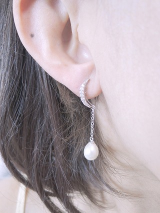 �L���[�r�b�N�W���R�j�A�ƃ}�W�����J�E�p�[���̃C�������O