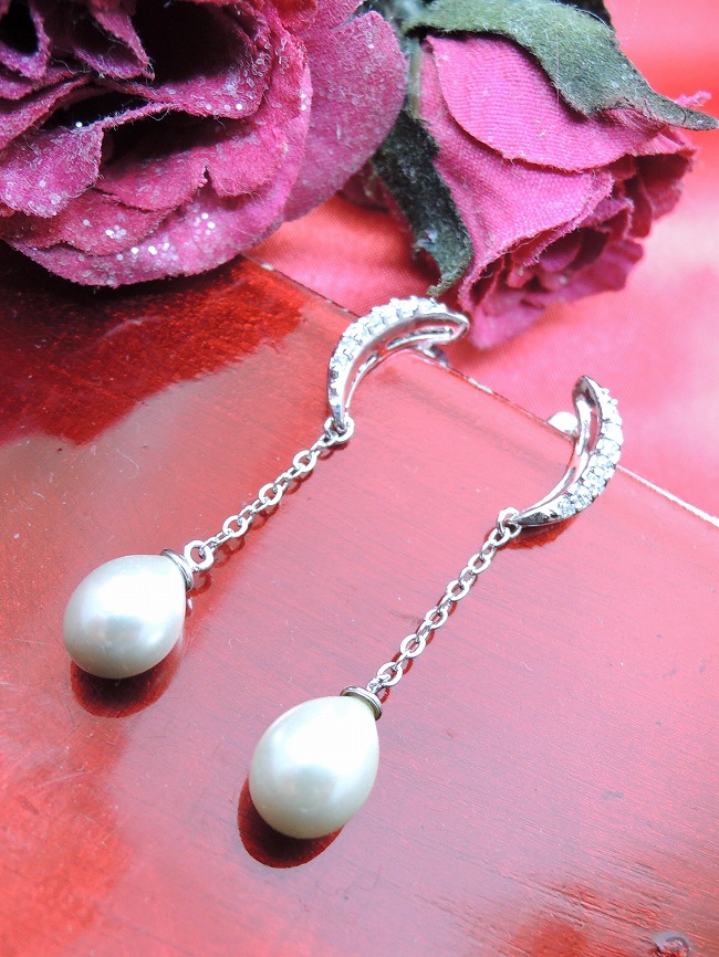 �L���[�r�b�N�W���R�j�A�ƃ}�W�����J�E�p�[���̃C�������O