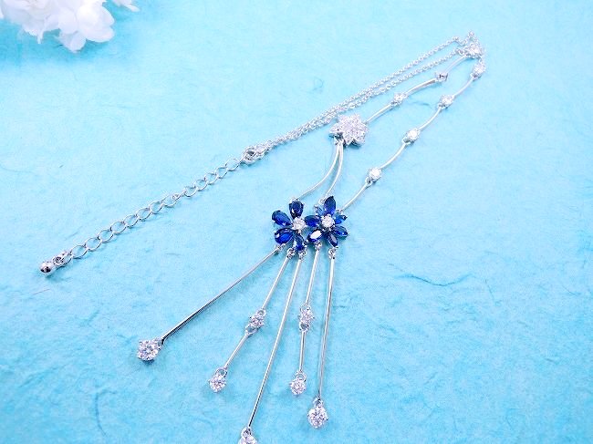 �L���[�r�b�N�W���R�j�A�̃y���_���g�@���{�����`�[�t