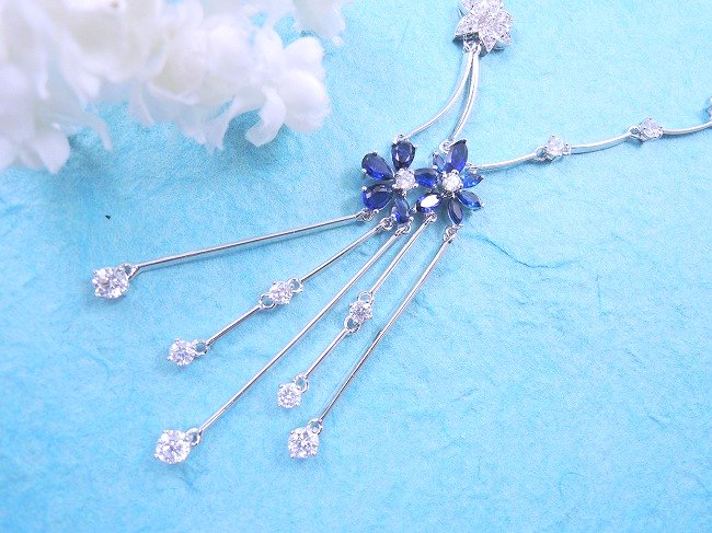 �L���[�r�b�N�W���R�j�A�̃y���_���g�@���{�����`�[�t