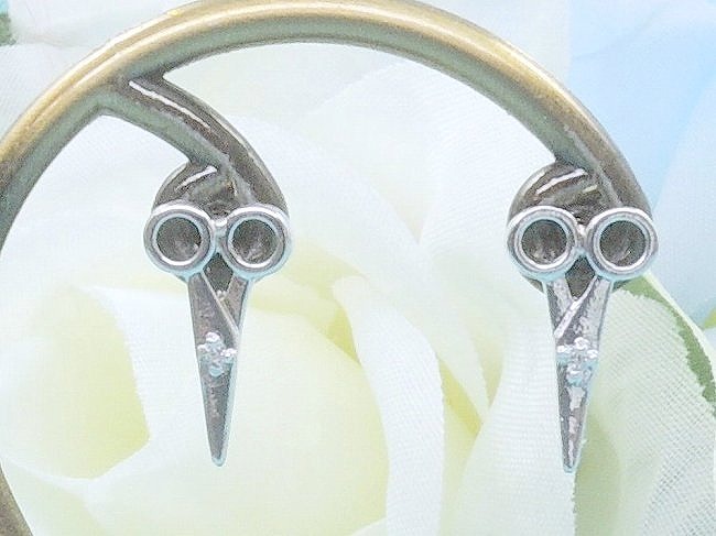 �L���[�r�b�N�W���R�j�A�ƃ}�W�����J�E�p�[���̃C�������O