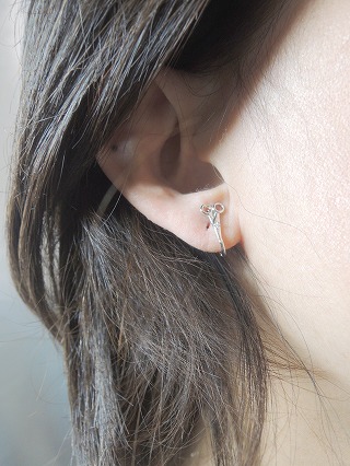 �L���[�r�b�N�W���R�j�A�ƃ}�W�����J�E�p�[���̃C�������O