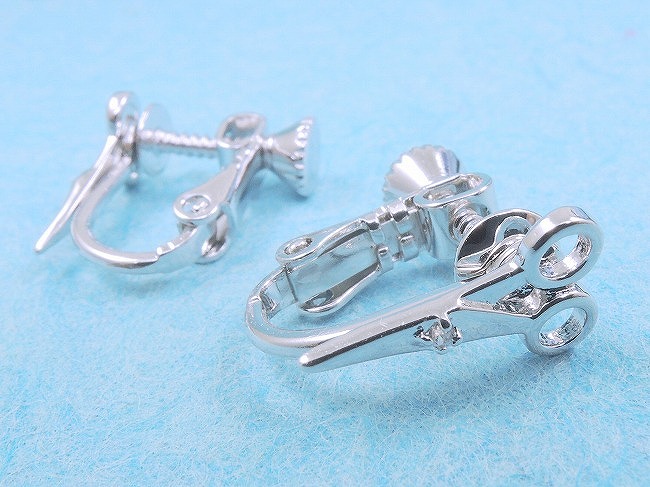 �L���[�r�b�N�W���R�j�A�ƃ}�W�����J�E�p�[���̃C�������O