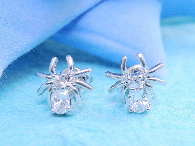 �L���[�r�b�N�W���R�j�A�@�w偁@�X�p�C�_�[�@�s�A�X