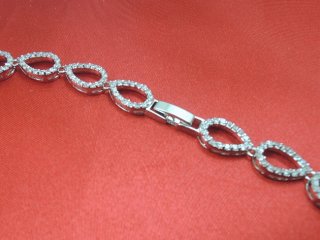 �R�X�`���[���W���G���[�@�l�b�N���X