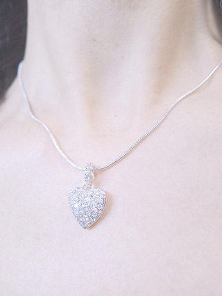 �n�[�g�̃y���_���g