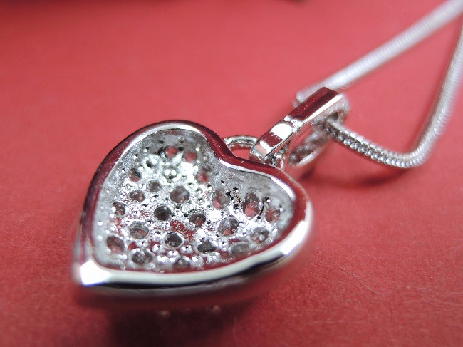 �n�[�g�̃y���_���g