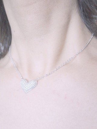 �n�[�g�E�p���F�@�y���_���g�E�l�b�N���X�@�L���[�r�b�N�W���R�j�A�E�A�N�Z�T���[