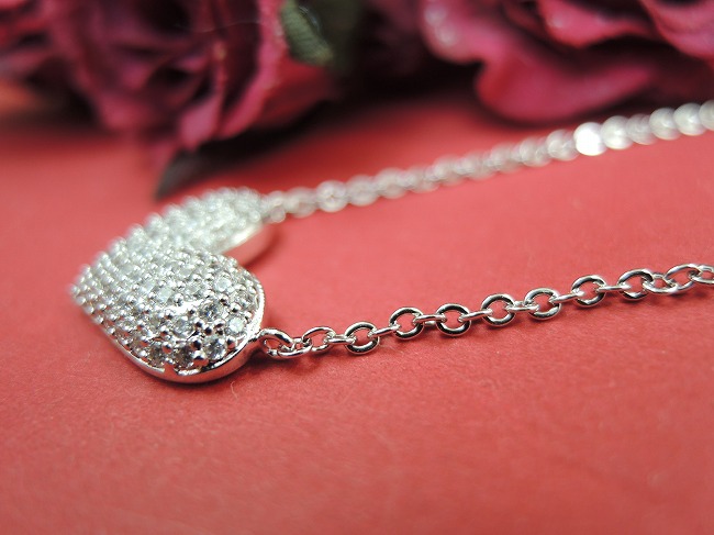 �n�[�g�@�p���F�@�y���_���g�E�l�b�N���X