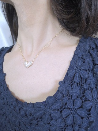 �n�[�g�E�p���F�@�y���_���g�E�l�b�N���X�@�L���[�r�b�N�W���R�j�A�E�A�N�Z�T���[